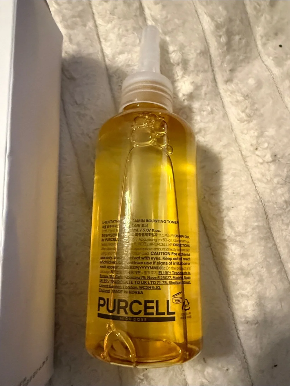 L-Glutathione Vitamin Boosting Toner — Yellow